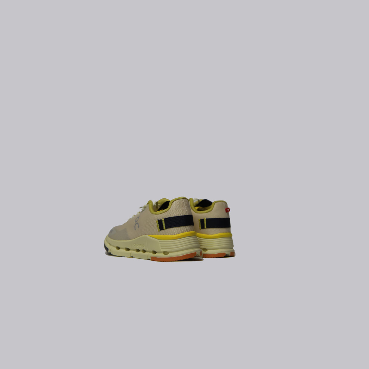 ON CLOUD KIDS SHOES 1