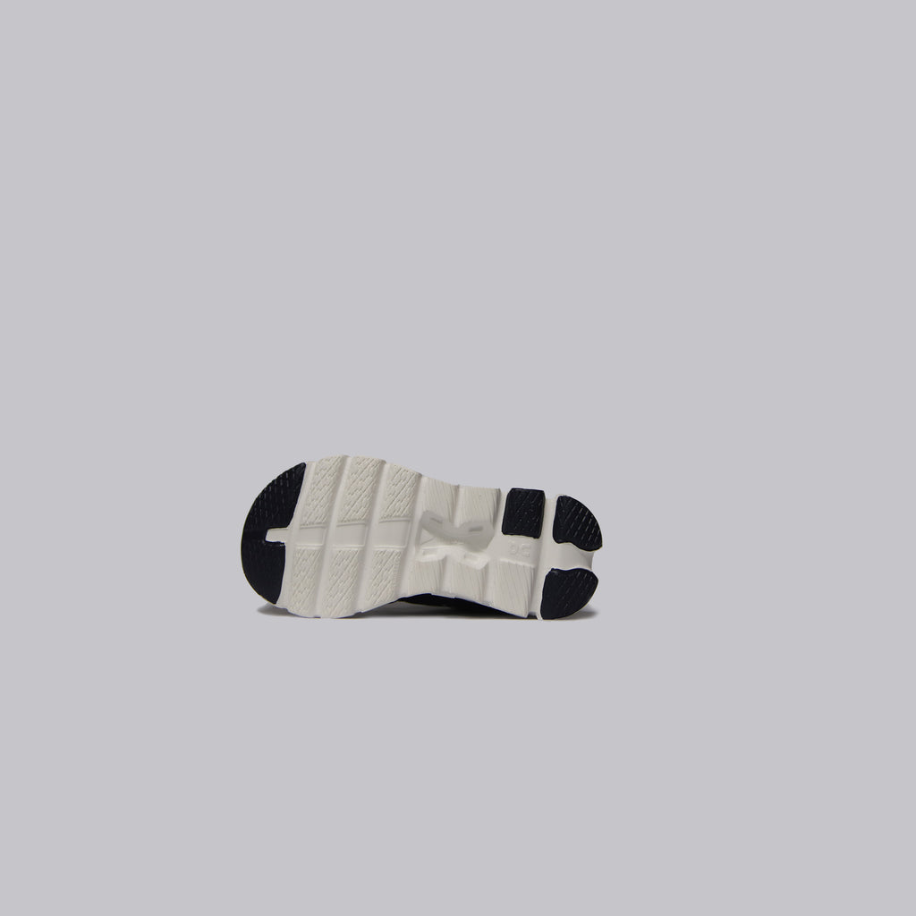 ON CLOUD KIDS SHOES 2