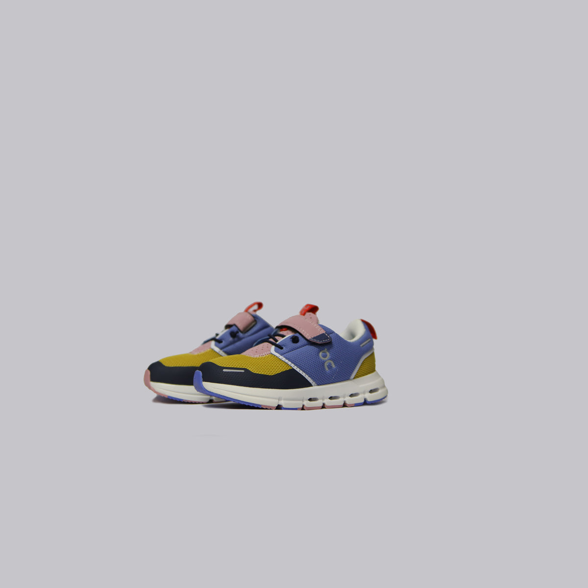 ON CLOUD KIDS SHOES 3